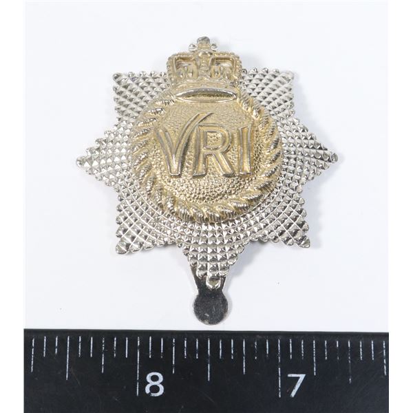 #853 ROYAL CANADIAN REGIMENT CAP BADGE 1970'S