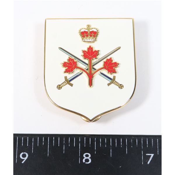 #863 CANADIAN ARMY COMMAND POCKET BADGE