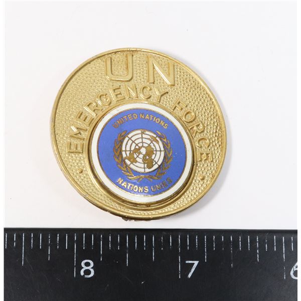 #865 UNITED NATIONS EMERGENCY FORCE BERET BADGE