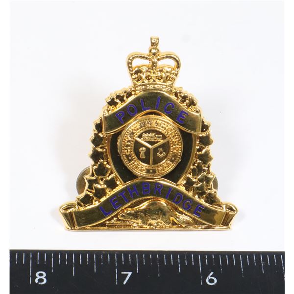 #929 VINTAGE LETHBRIDGE POLICE CAP BADGE ALBERTA