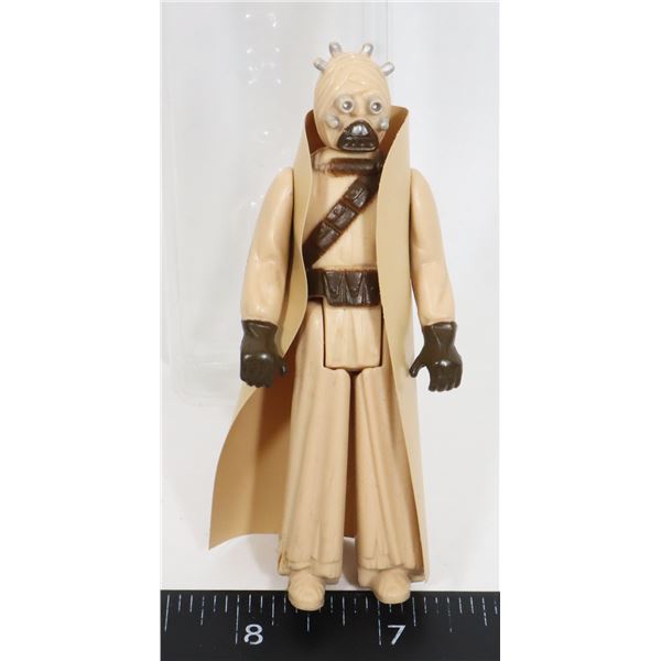 #1083 STAR WARS TUSKEN RAIDER 1978 KENNER W/CAPE