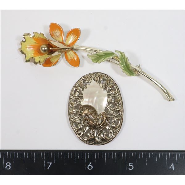 #1271 LOT OF 2 VINTAGE COSTUME JEWELRY PIN BROACH