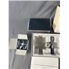 Image 2 : New In Box. V-10 Classic fotoVivo 7" Digital Photo Frame.
