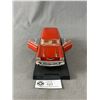 Image 2 : 1/24 Scale 1957 Chevrolet Nonad Belair On Stand Die-Cast Collectible Car