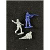 Image 2 : 60+ Vintage Mini Plastic Soldiers 1960's