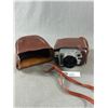 Image 2 : Vintage Kodak Zoom 8 Movie Camera Made In Toronto, Canada w/ Original Camera Case