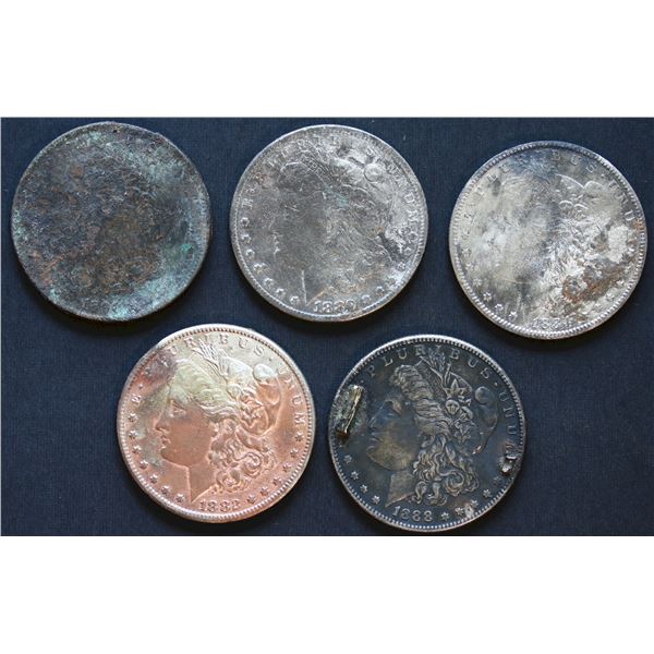 USA;  Silver Dollars Mixed date lot. 1880-CC, 1882-CC, 1884-CC, 1890-CC, 1888-S Lot of 5 coins with 