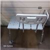 Image 2 : Extra Wide Bath Assist Bathing Chair
