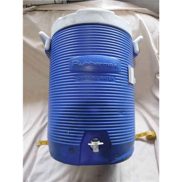 Rubbermaid Drinking Water Cooler
