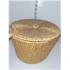 Image 5 : 3 Baskets - 1 Is a Sewing Basket