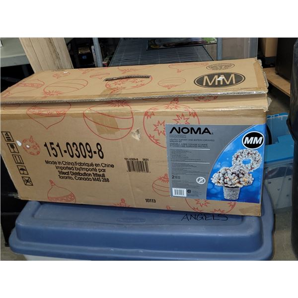 Noma Lighted Christmas Planter + Battery Operated Wreath Set - Untest, last known working