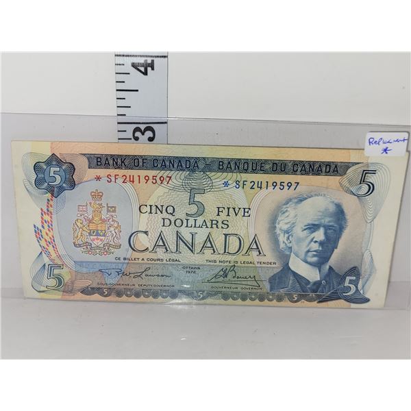1972 Canada $5 Bill Error (miscut) + Replacement Bill