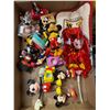 Image 1 : Mickey Mouse collectibles