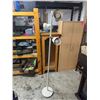 Image 1 : Floor lamp