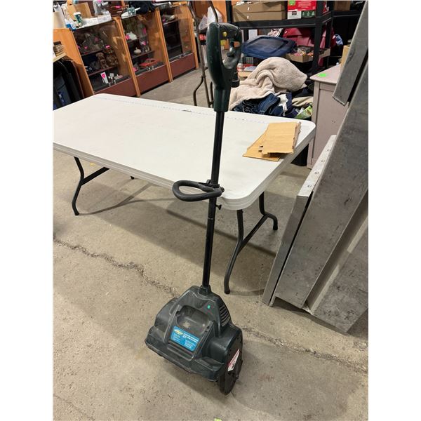 yardwork 8A electric snow shovel