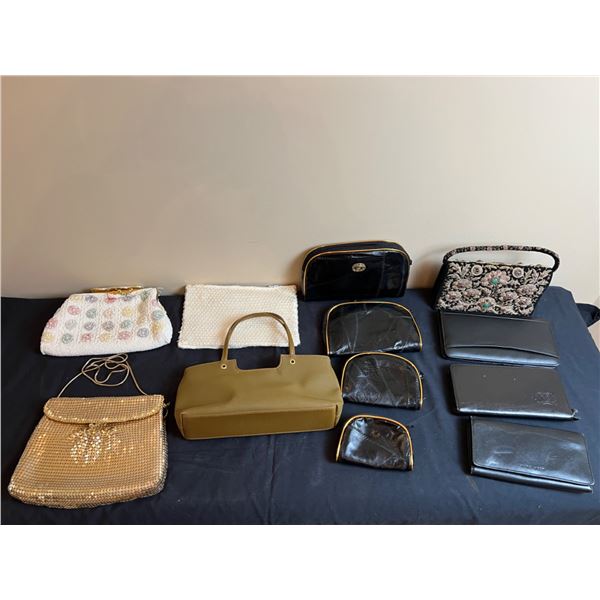 Assorted Purses & Wallets