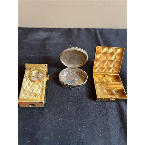 Vintage Pocket Ashtrays & Foska Clock Lighter