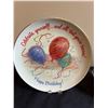 Image 2 : 3 Decorative Plates