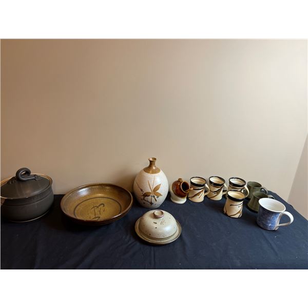 Assorted Pottery Kitchenware