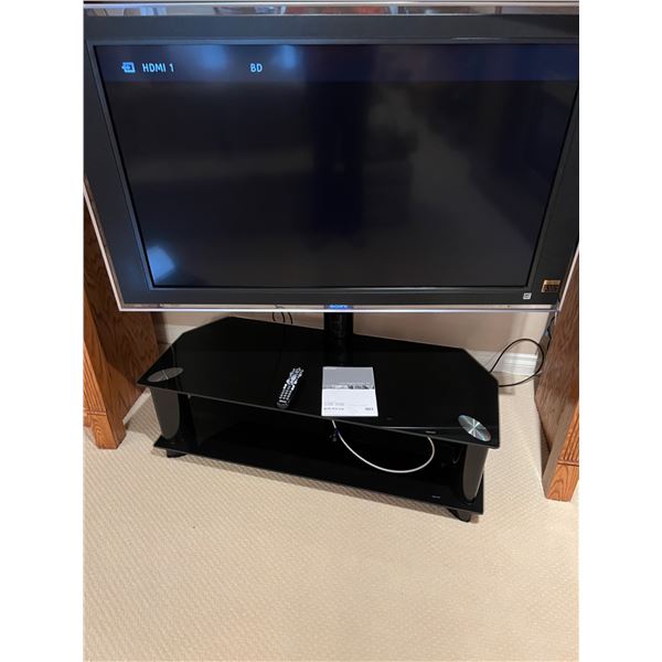Sony Bravia 52" LCD Digital Colour TV With Remote & Stand