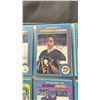 Image 18 : COMPLETE , 1979 - 1980 OPEECHEE SET WITH MANY AUTOGRAPHS INCLUDING WAYNE GRETZKY ROOKIE CARD