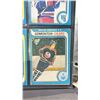 Image 2 : COMPLETE , 1979 - 1980 OPEECHEE SET WITH MANY AUTOGRAPHS INCLUDING WAYNE GRETZKY ROOKIE CARD