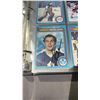Image 6 : COMPLETE , 1979 - 1980 OPEECHEE SET WITH MANY AUTOGRAPHS INCLUDING WAYNE GRETZKY ROOKIE CARD