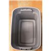 Image 5 : *Sterlite 10 Gal Plastic Tote with Lid