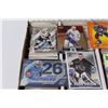 Image 2 : (3200) Hockey Cards: Including Rookies & All-Stars - Various