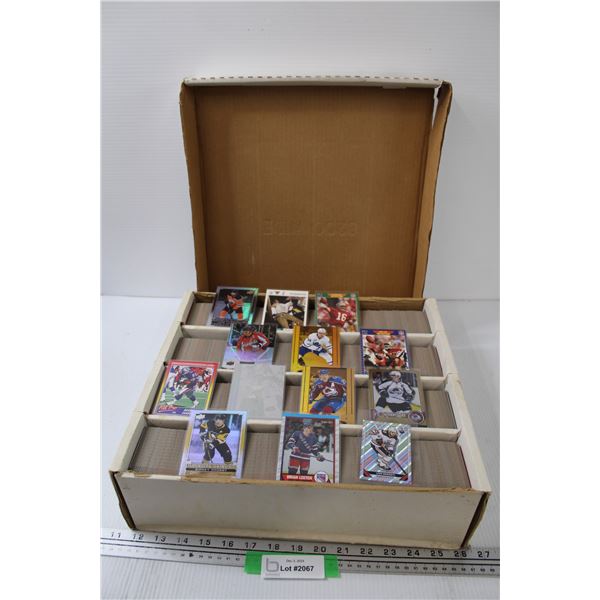 (3000) Hockey, Football, Basketball Cards: Rookies, Inserts, & All-Stars - Various