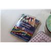 Image 8 : Portable Art Set and Crafting Supplies - Buttons and Threads