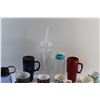 Image 4 : Water Bottles, Ceramic Mugs and Plastic Dish
