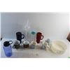 Image 7 : Water Bottles, Ceramic Mugs and Plastic Dish