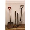 Image 1 : *Vintage Shovel, Sawblade, Pitchfork, Misc.