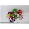 Image 1 : (6) Pieces Of M&M Candy Memorabilia, Pillow, Wallet, Plushies