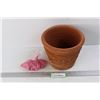 Image 1 : Flower Pot, 6.5'' Tall, Bag Of Small Decoration Rocks