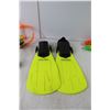 Image 2 : Kids' Flippers-Medium, (2) Skipping Toys, Misc.