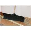 Image 2 : *(2) Snow Shovels
