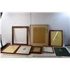 Image 1 : (8) Photo Frames Up to 17.25" Tall x 15.25" Wide