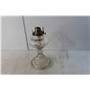 Image 2 : Vintage Kerosene Lamp 19.25 " Tall