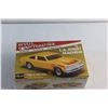 Image 2 : L.A. Street Machine Model Assembly Kit - Sealed