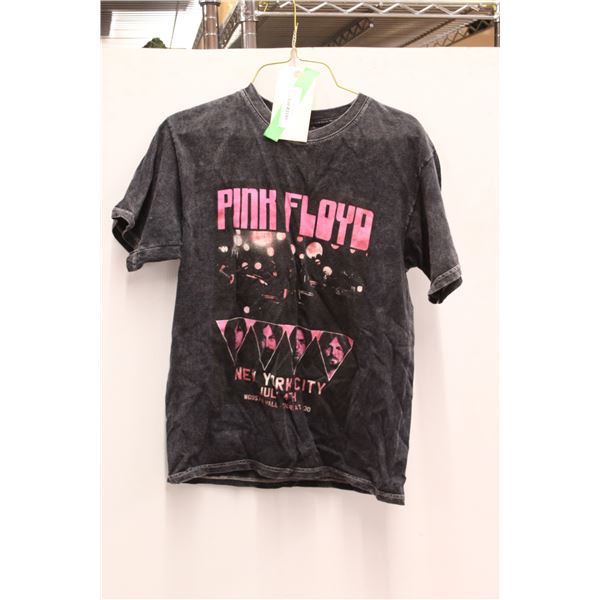 *Pink Floyd T Shirt - Size M