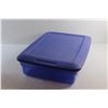 Image 4 : Sterilite Plastic Storage Tote with Lid 23'' x 17'' x 6''