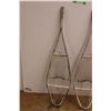 Image 2 : *Vintage Snow Shoes