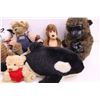 Image 3 : (8) Stuffed Animal Toys (Boyd's Bears, Heart Bear, Beaver)