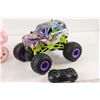 Image 3 : (2) Toy RC Cars