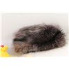 Image 4 : Tray, (4) Stuffies, Fur Hat