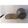Image 3 : Vintage Tractor Seat & Galvanized Pail