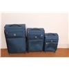 Image 1 : (3) Piece it Luggage Set- Some Staining
