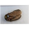 Image 2 : Vintage Baseball Glove